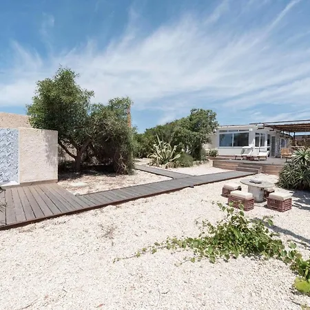 Eco-lodge Fornace Penna Chalet Sampieri